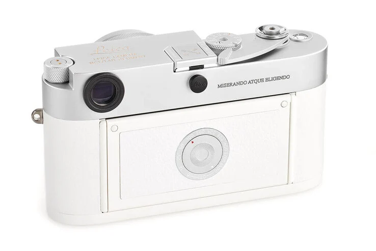 Leica Auctions Exclusive