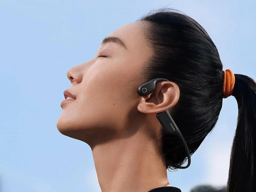 Koniec z nudą na basenie? Nowe słuchawki Xiaomi z sensorem Suunto i 32GB pamięci Xiaomi Bone Conduction Headphones 2