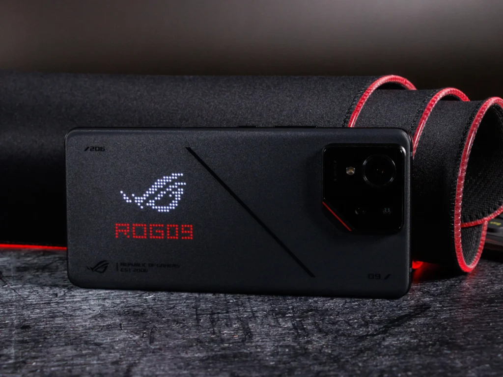 ASUS ROG Phone 10 szokuje specyfikacją – żaden smartfon NIE MA takich możliwości! ASUS ROG Phone 10