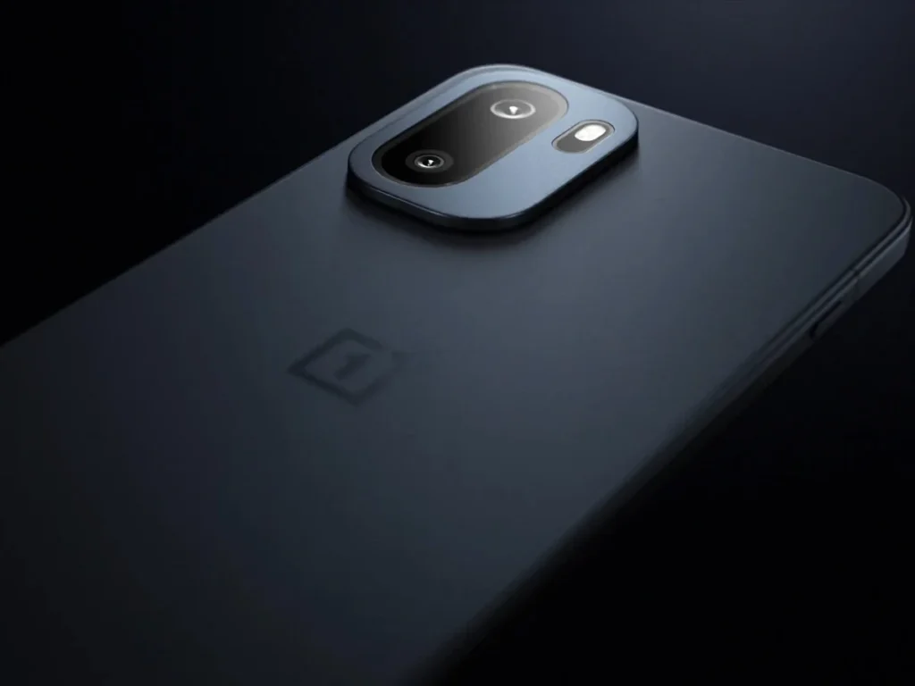 Ten mały smartfon zmieni wszystko – OnePlus 15T z parametrami jak flagowiec! OnePlus 15T
