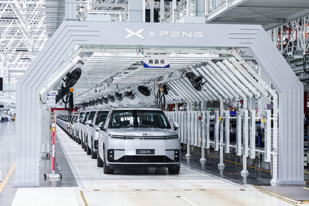 Xpeng GX L4