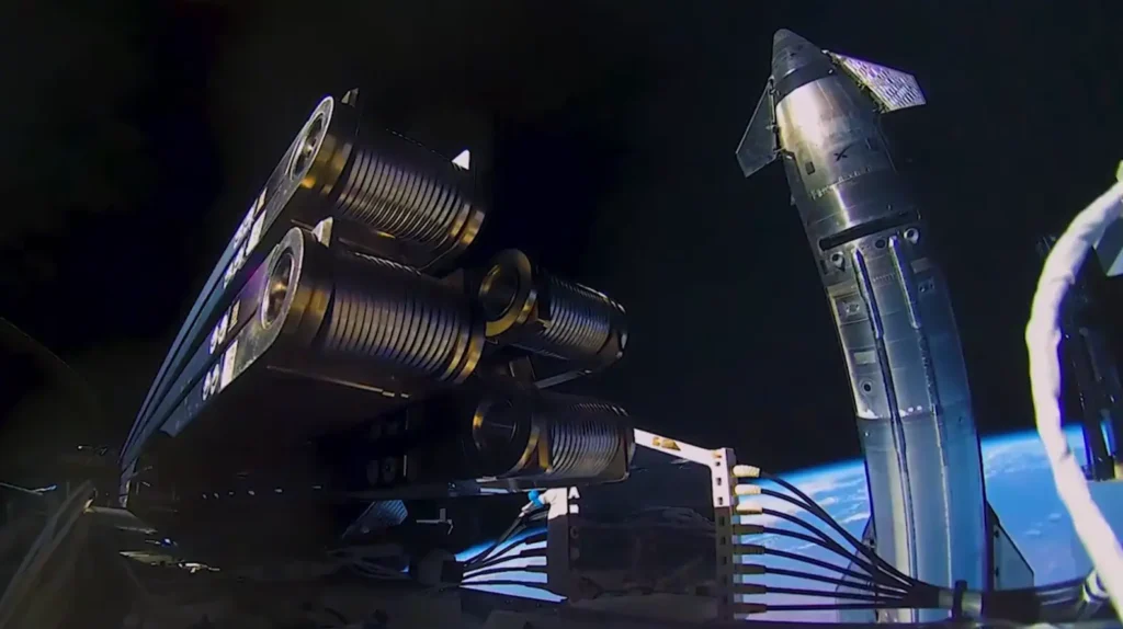26 satelitów Starlink V3 wyniesionych przez Starship. Historyczny lot SpaceX Starlink V3